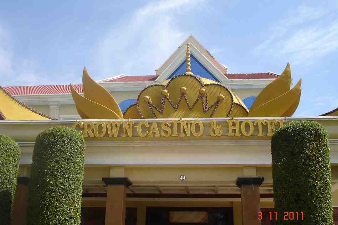crown casino chrey thom là địa điểm vui chơi cá cược nằm giữa biên giới campuchia và thái lan
